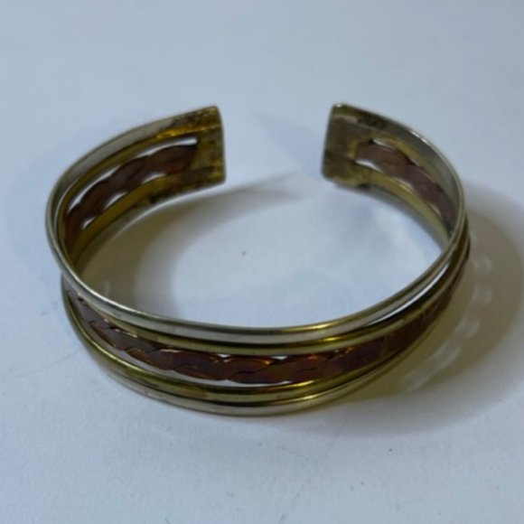 Stunning Handmade Copper and Brass Designed Cuff Bracelet -Width .5 Inches EUC - Picture 5 of 5